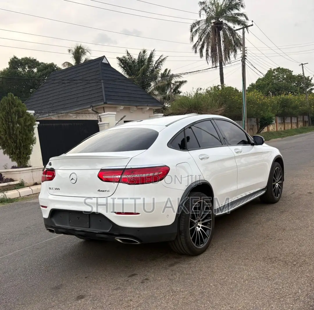 Mercedes-Benz GLC-Class 2019 White
