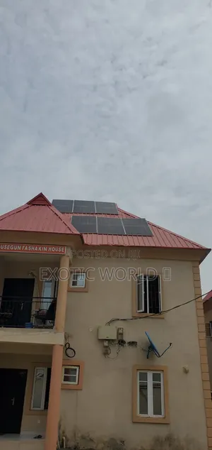 Complete Solar Installation –Growatt Inverter + Cworth Lithium Battery