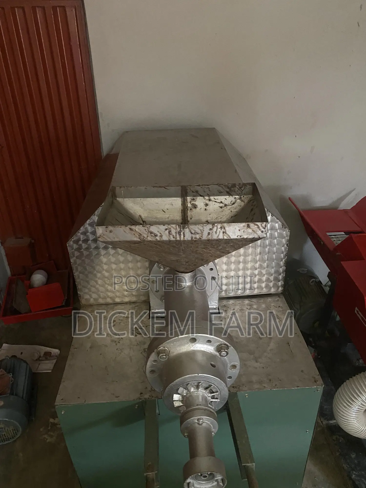 Floating Fish Feed Extruder Machine 600kg/Hr