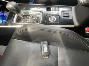 Mitsubishi Outlander 2020 Gray