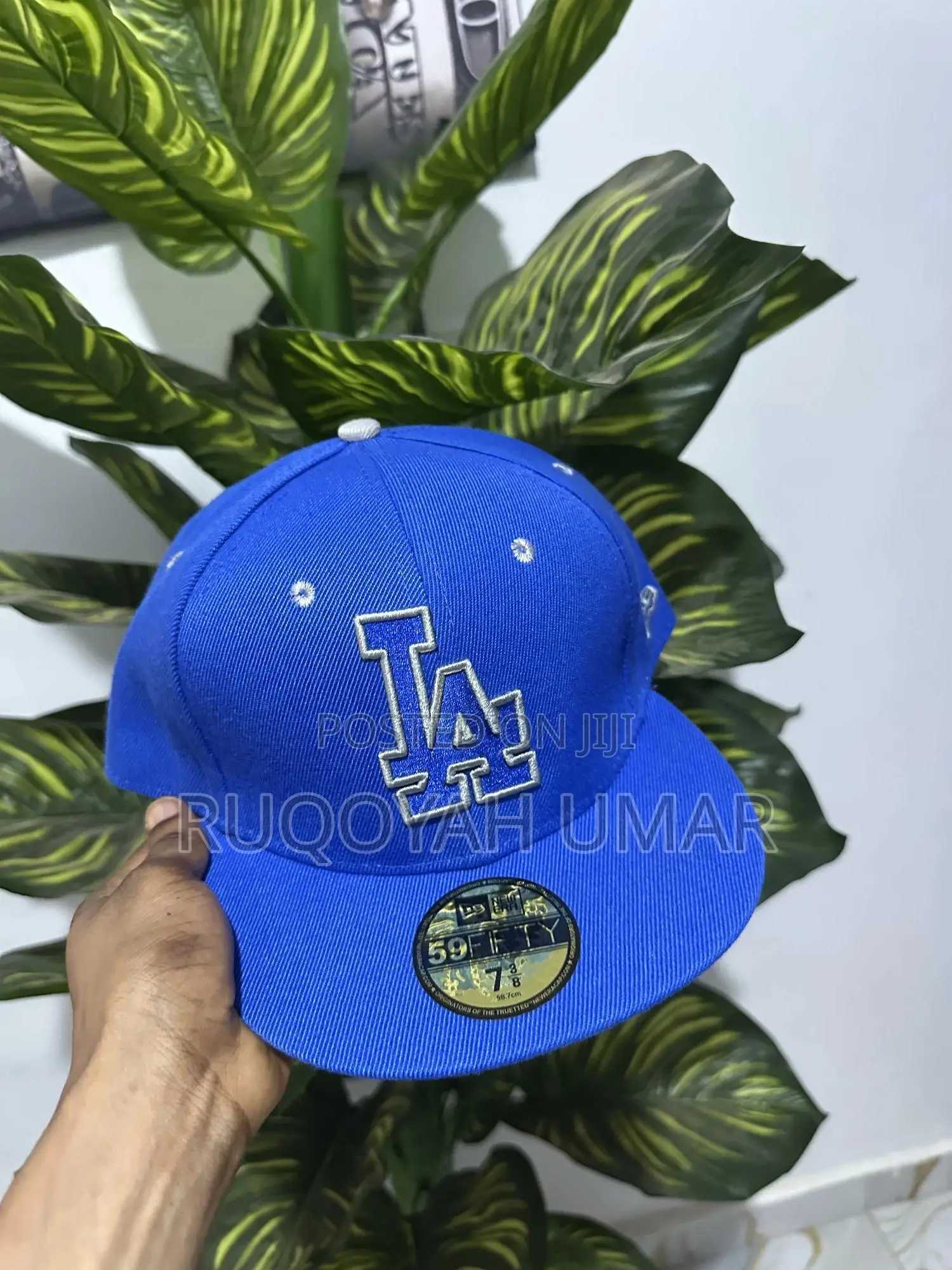 Snapback Face Cap