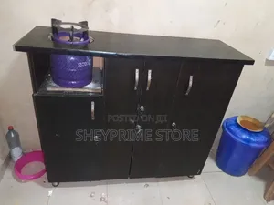 Kitchen Cabinet 4.Ft by 3.5ft