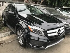 Mercedes-Benz GLA 250 2017 Black