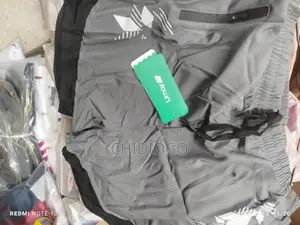 Men Gym Shorts With Inner Tights