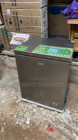 Original Syinix Chest Freezer 150l Silver Color