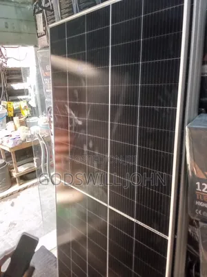 550w Solar Panels