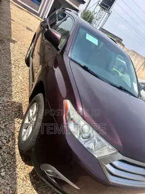 Toyota Highlander 2013 Burgundy