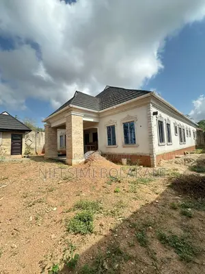 4bdrm Bungalow in First Powerline for sale