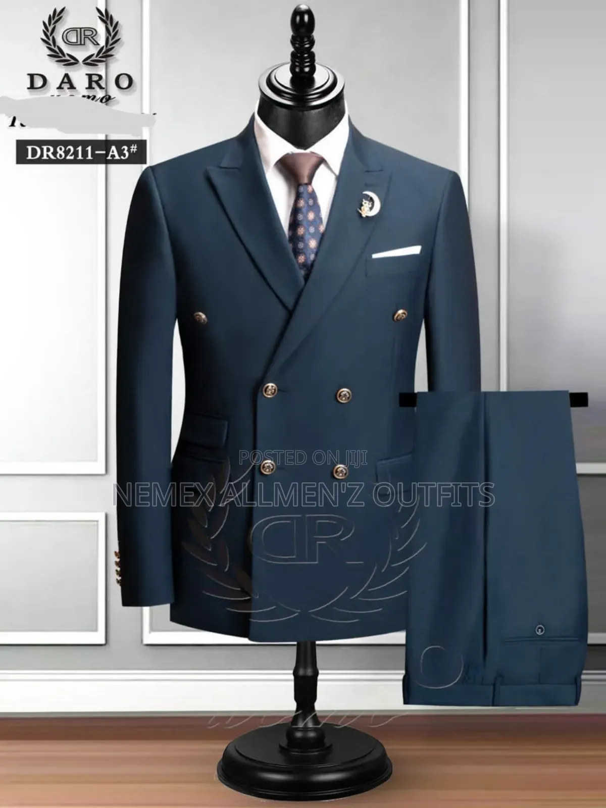 Daro Double Breasted Suit