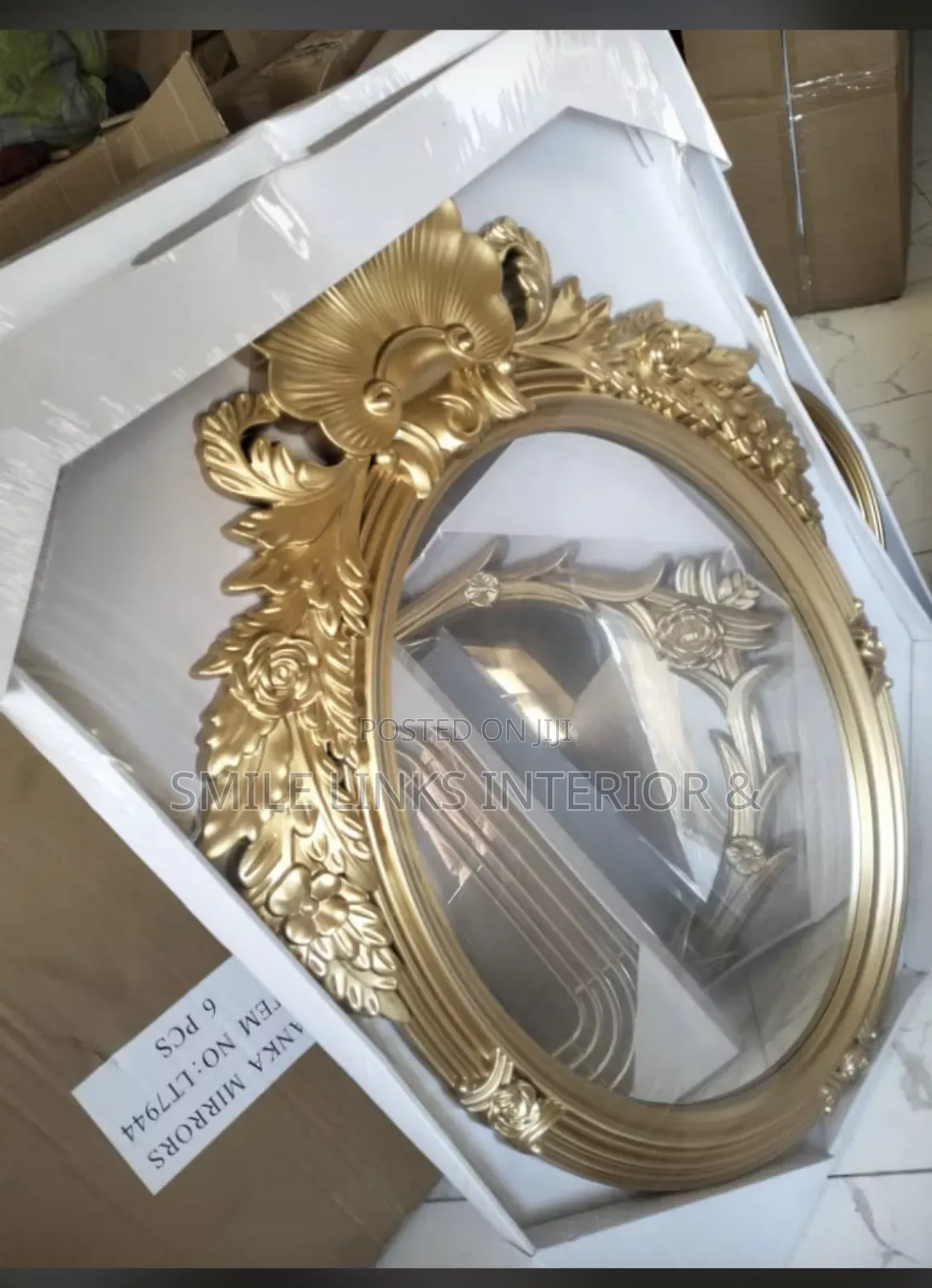 Executive Royal Mirror