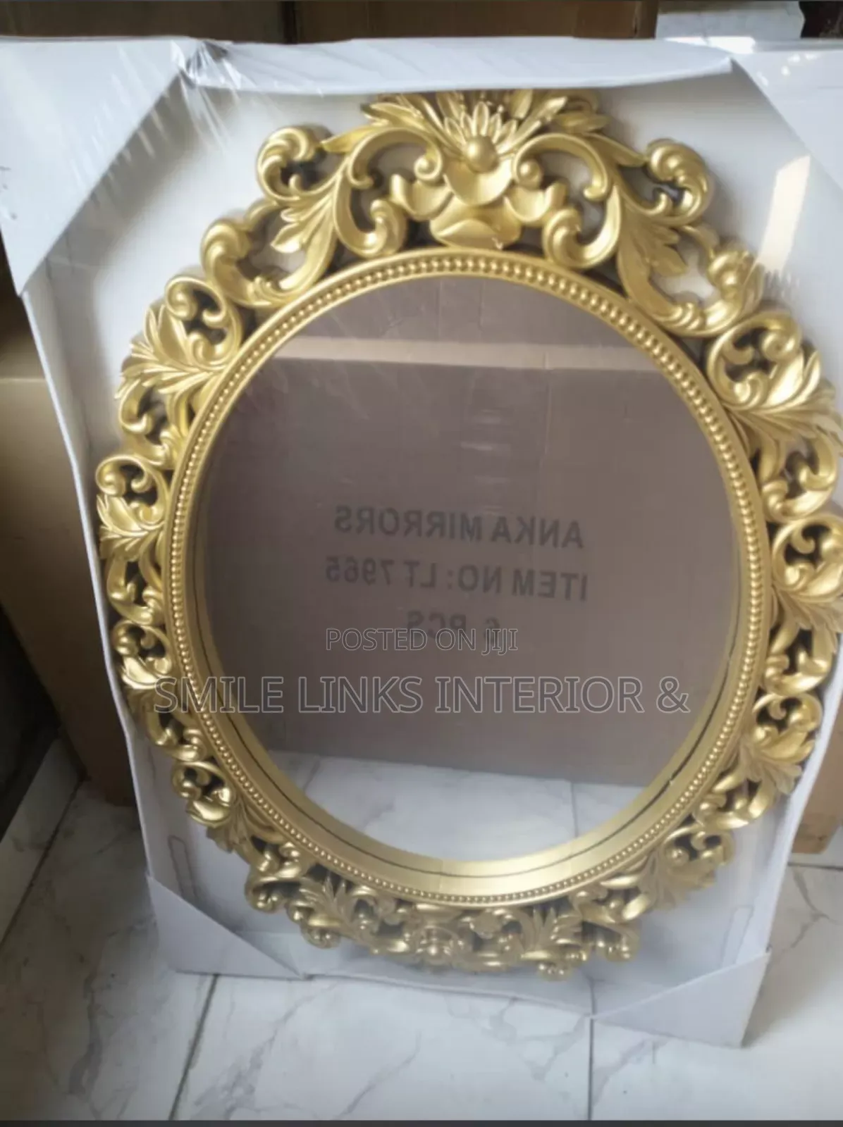 Executive Royal Mirror