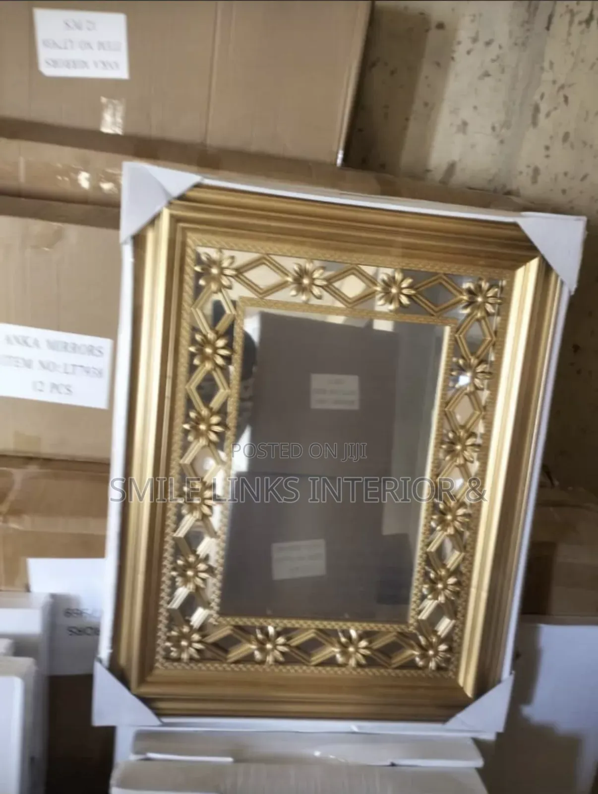 Executive Royal Mirror