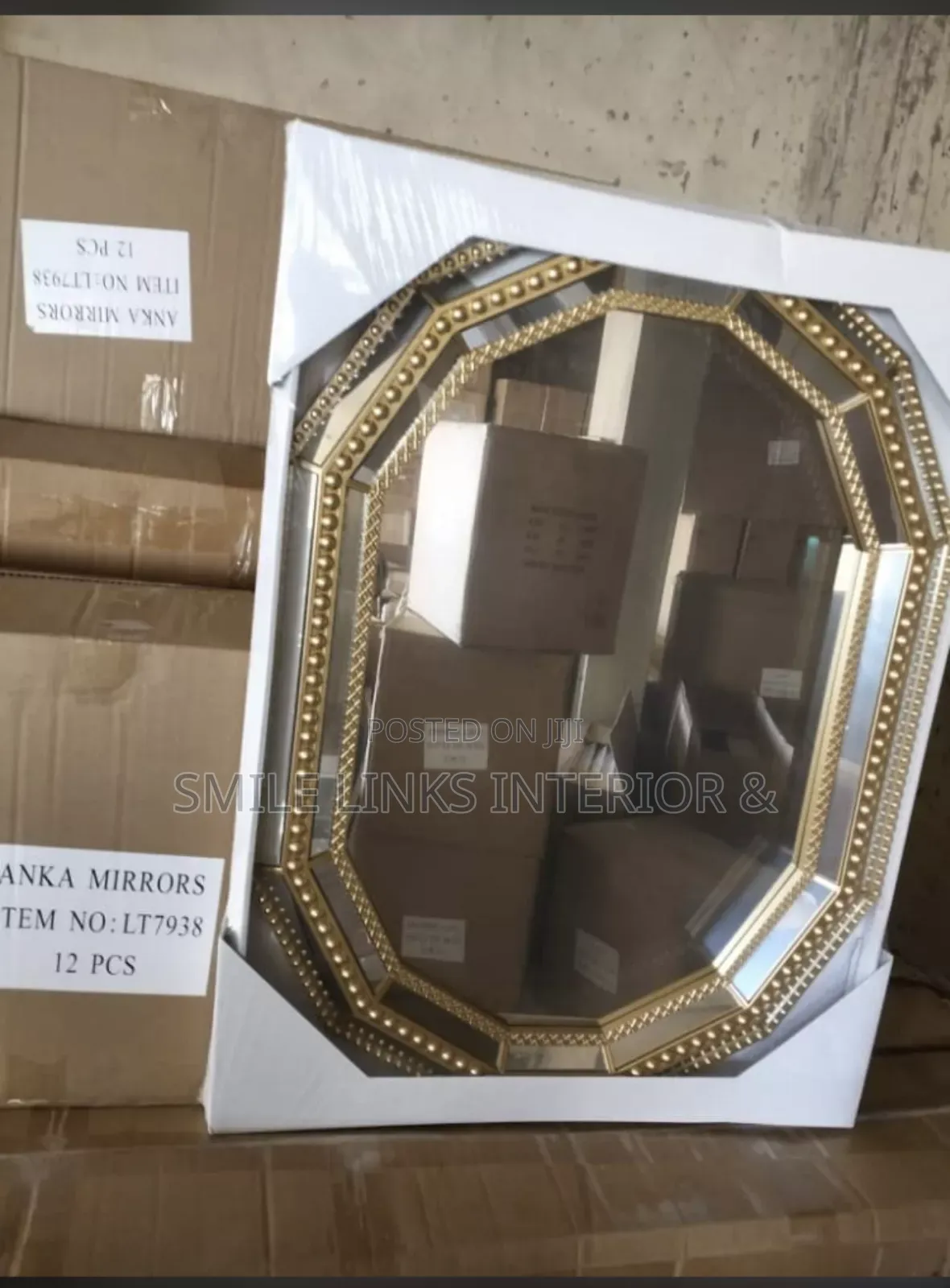 Executive Royal Mirror