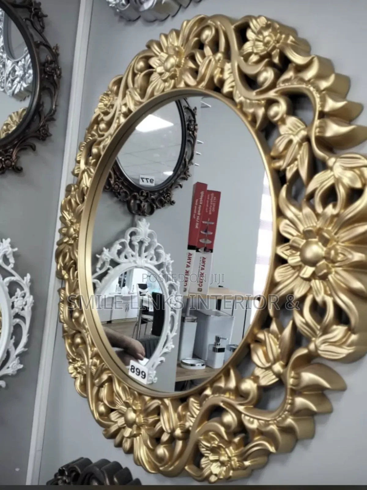 Executive Royal Mirror