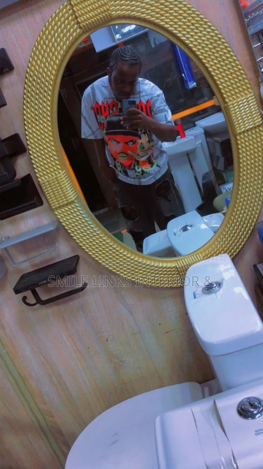 Executive Royal Mirror