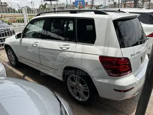 Mercedes-Benz GLK-Class 350 4MATIC 2014 White