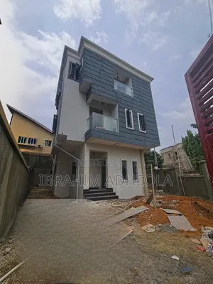 4bdrm Duplex in Allen for sale