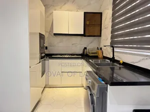 Furnished 2bdrm Penthouse in Lekki Phase 1 for rent