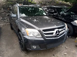 Mercedes-Benz GLK-Class 350 4MATIC 2011 Gray
