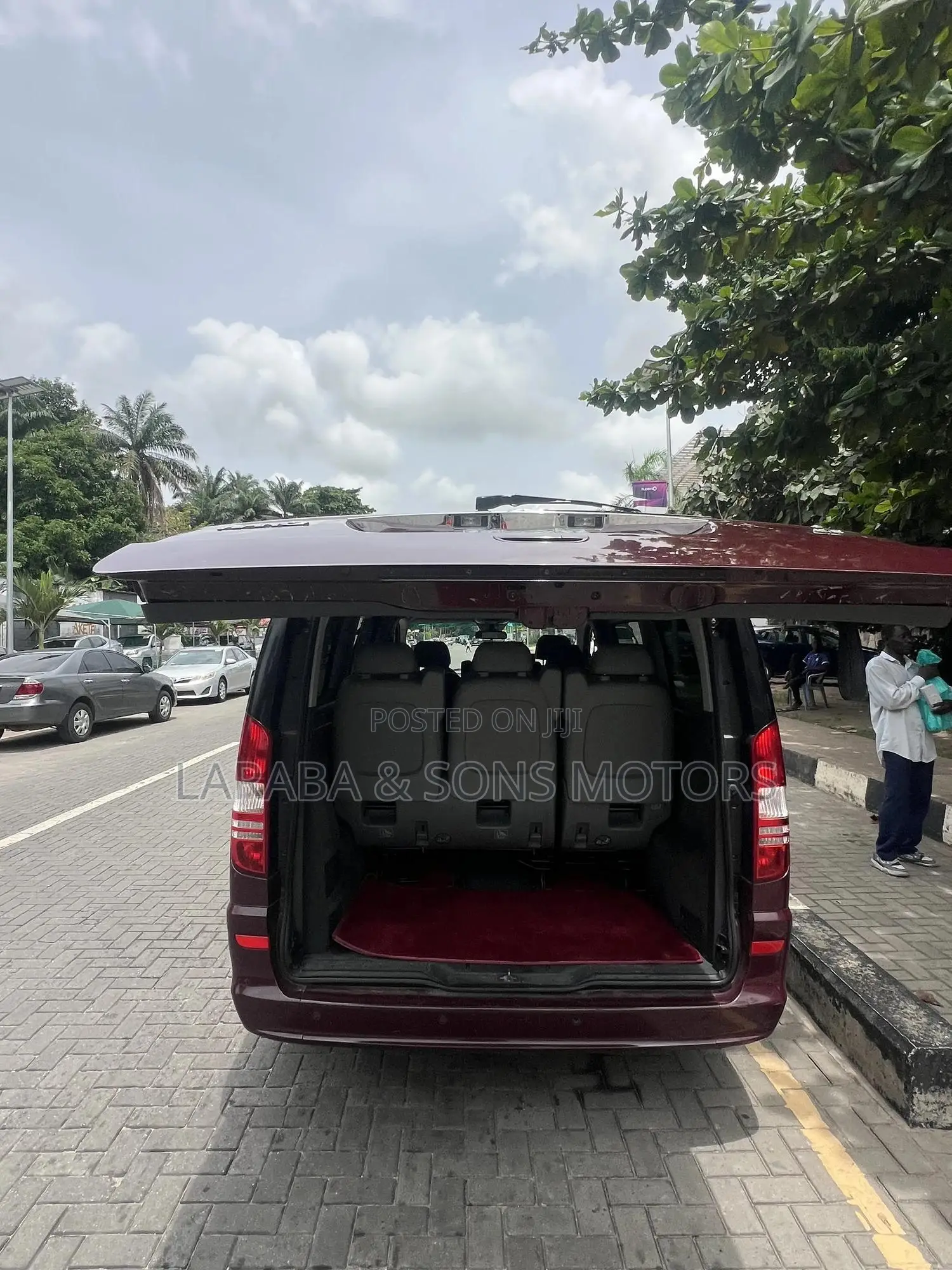 Mercedes-Benz Sprinter 2013 Red