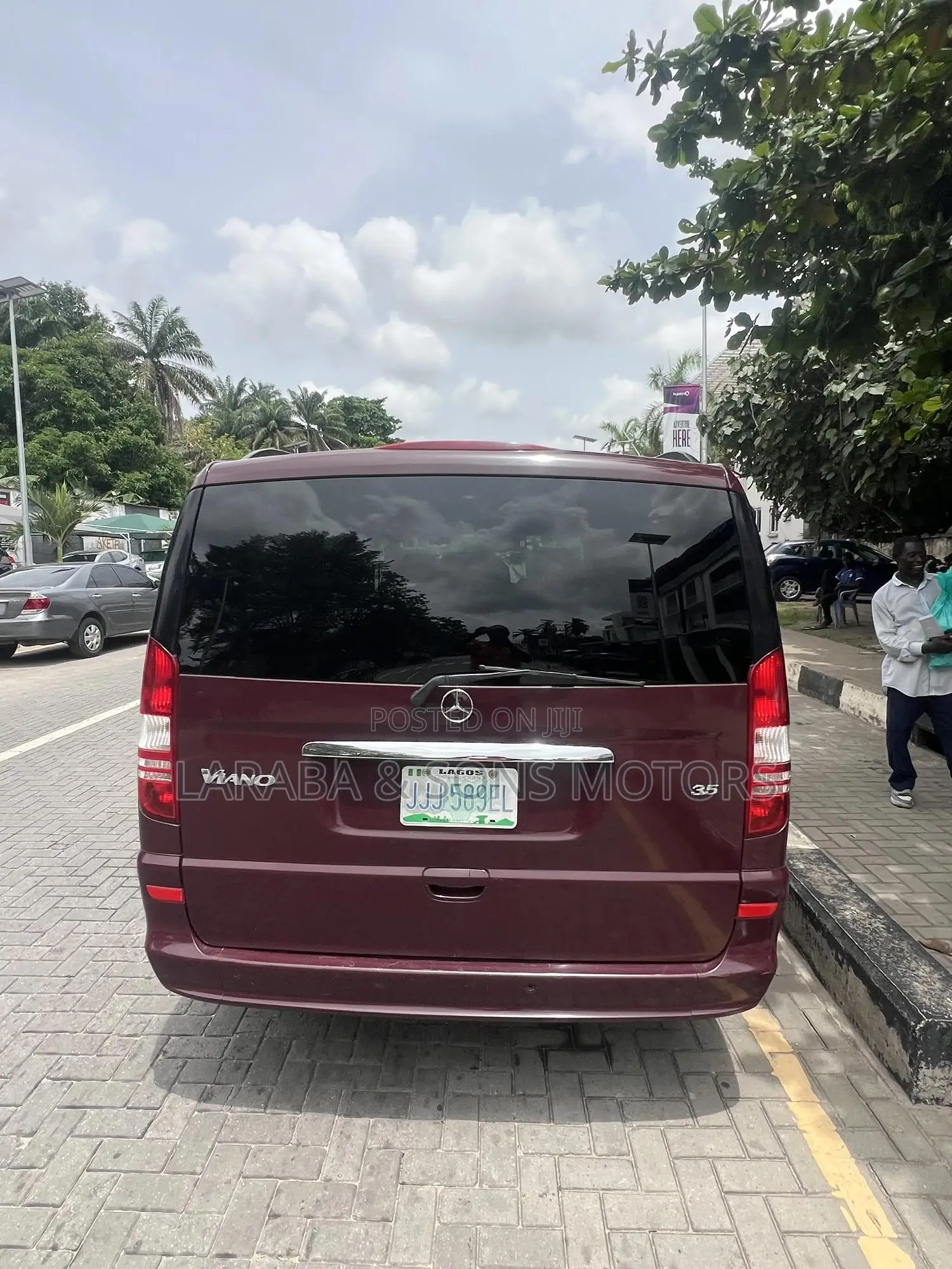 Mercedes-Benz Sprinter 2013 Red