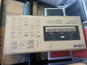 Quality Yamaha PSR E483 Keyboard/Piano