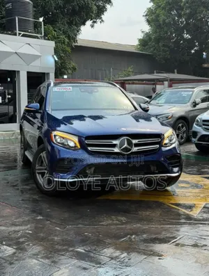 Mercedes-Benz GLC-Class 2017 Blue