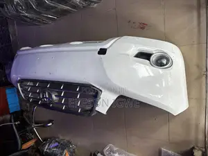 Complete Front Bumper Highlander 2008-010
