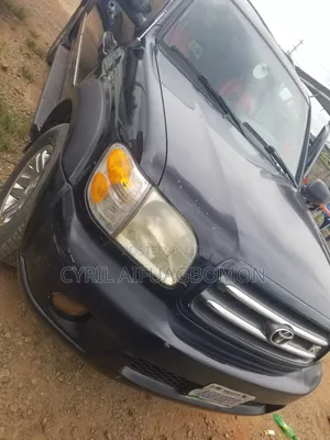 Toyota Sequoia Limited 4dr SUV 4WD (4.7L 8cyl 5A) 2006 Black
