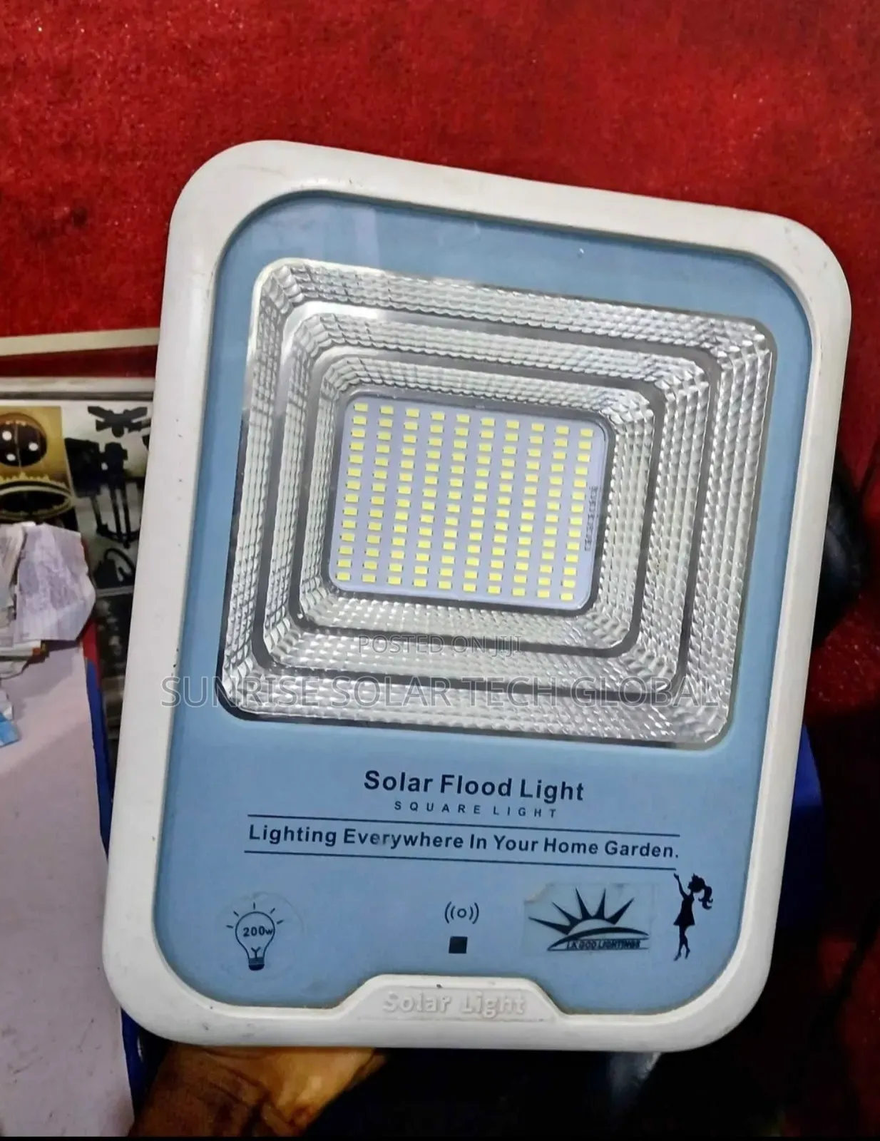 High-Power 200w Led Solar Flood Light – Ip66 Waterproof Remote