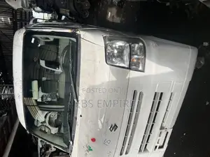 Suzuki Every 2012 White