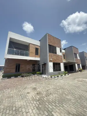 4bdrm Duplex in Sangotedo for sale