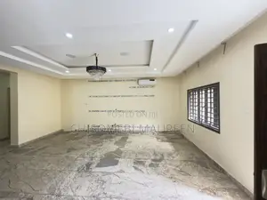 3bdrm Block of Flats in Wuse 2 for rent