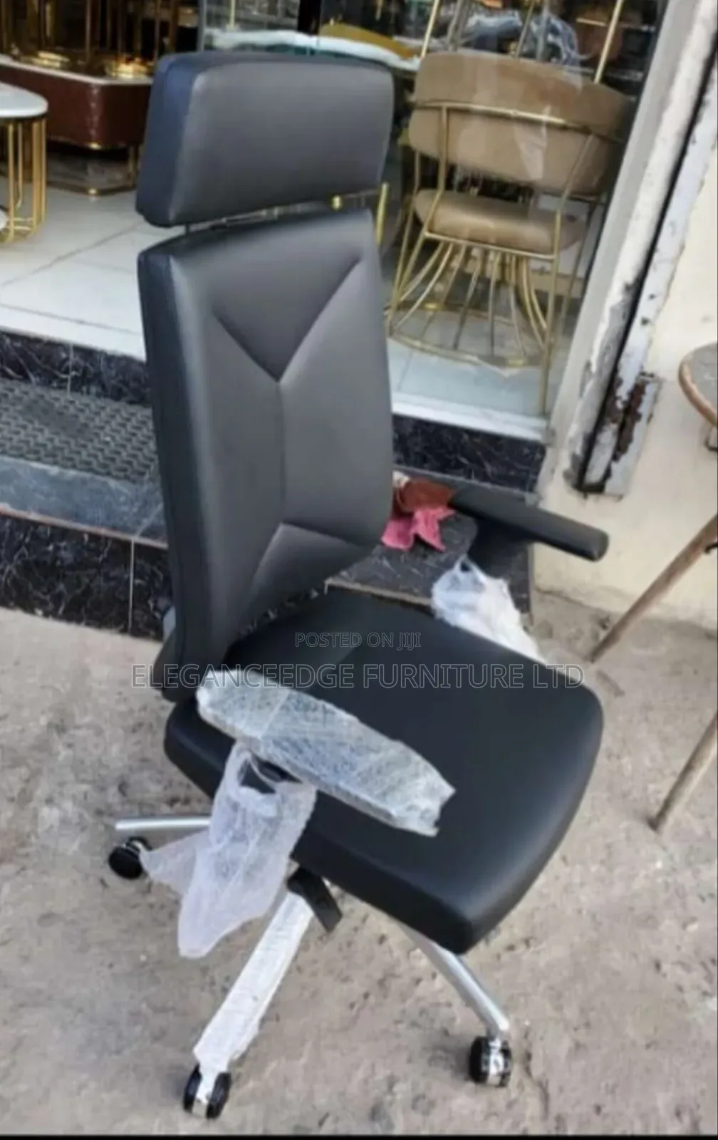 Executive High Back Executive Chair With Headrest and Adjustable Arms