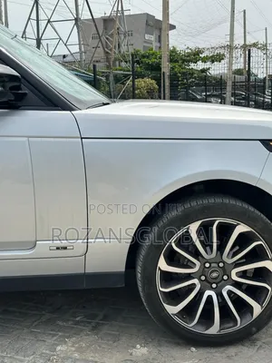 Land Rover Range Rover Vogue 2018 Silver