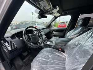 Land Rover Range Rover Vogue 2018 Silver