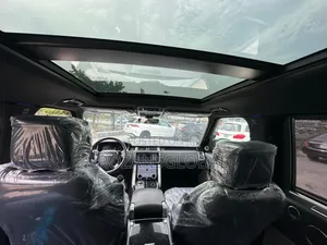 Land Rover Range Rover Vogue 2018 Silver