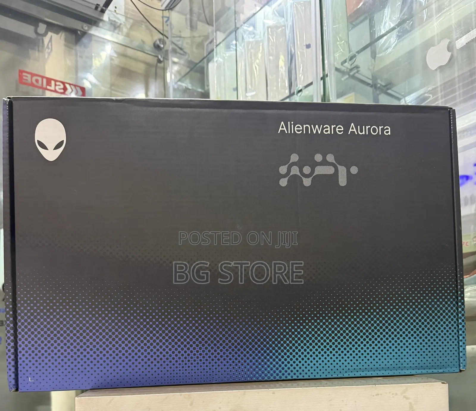 New Laptop Alienware 16 Aurora 32GB Intel Core i7 SSD 1T