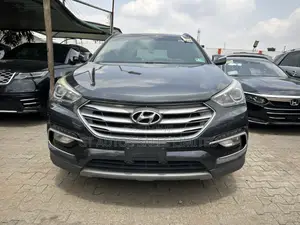 Hyundai Santa Fe SE AWD 2018 Gray