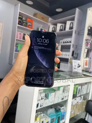 Apple iPhone XR 128 GB Black