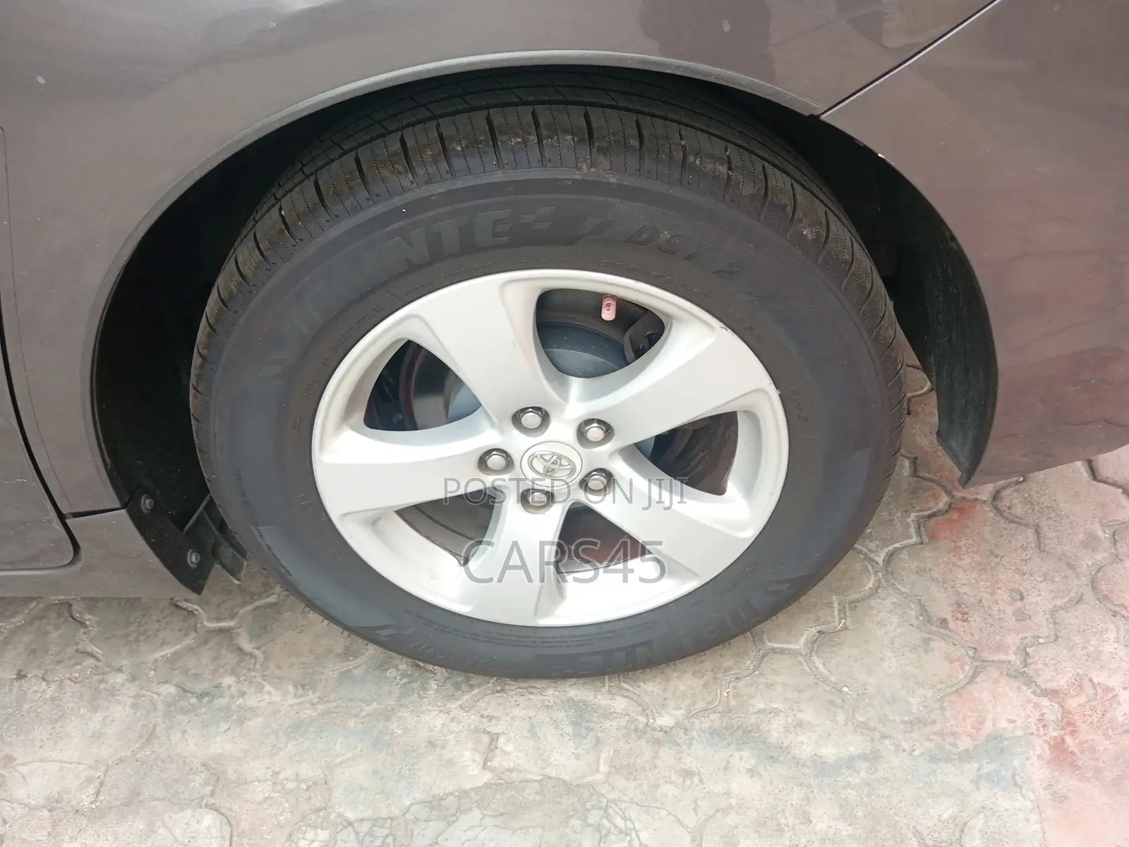 Toyota Sienna 2012 Gray