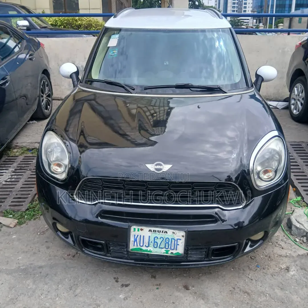 Mini Cooper 2012 Black