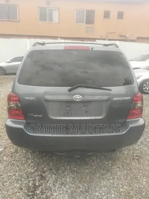 Toyota Highlander 2005 Gray