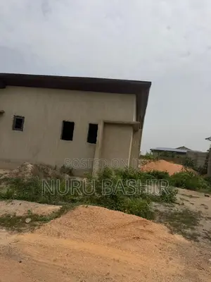 3bdrm Bungalow in Soka, Oluyole for sale