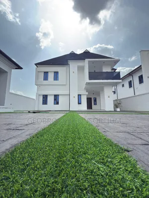 4bdrm Duplex in Oluyole Estate. for sale
