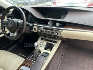 Lexus ES 350 FWD 2016 Brown