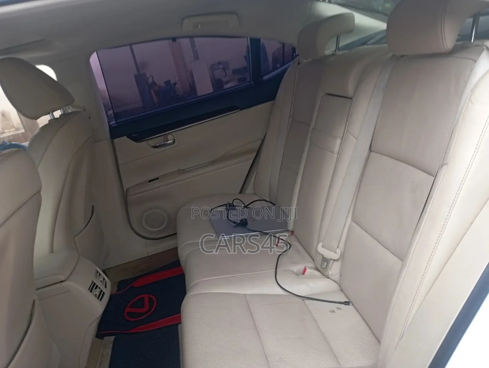 Lexus ES 2013 White