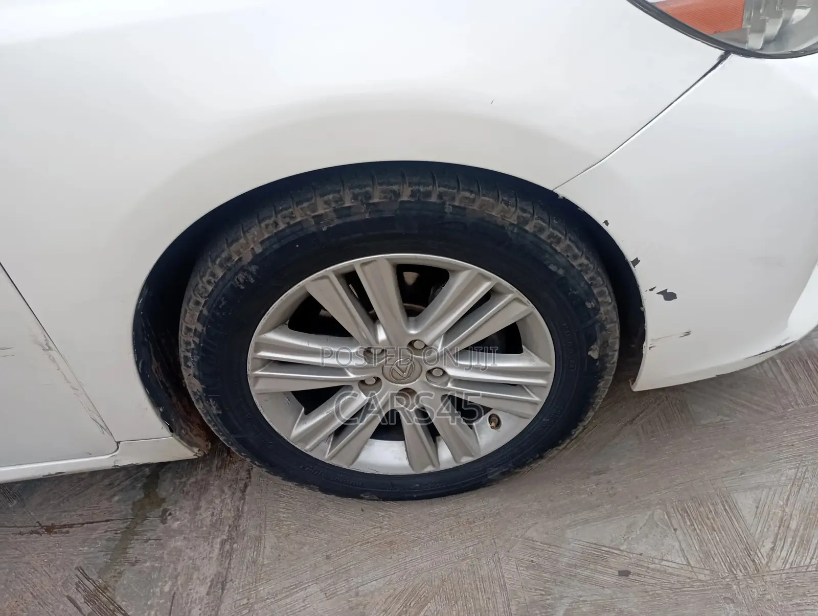 Lexus ES 2013 White