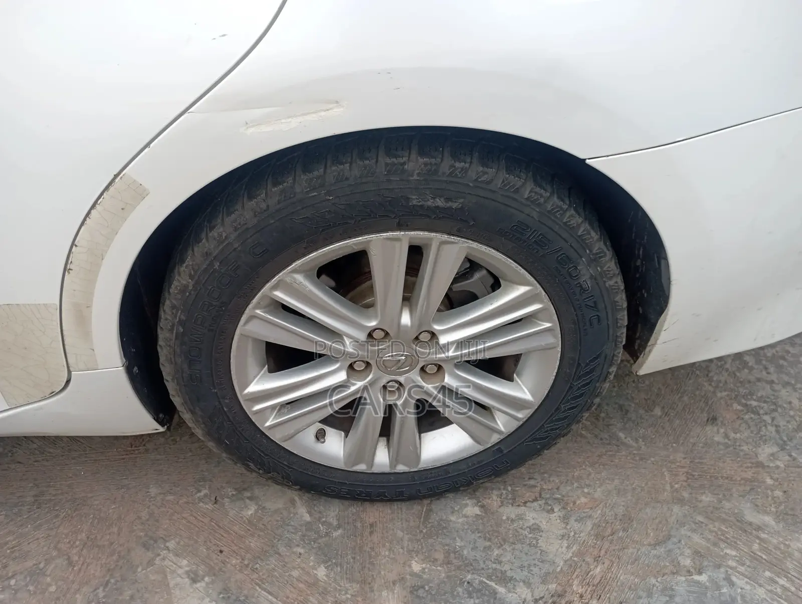 Lexus ES 2013 White
