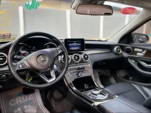 Mercedes-Benz C300 2017 Black
